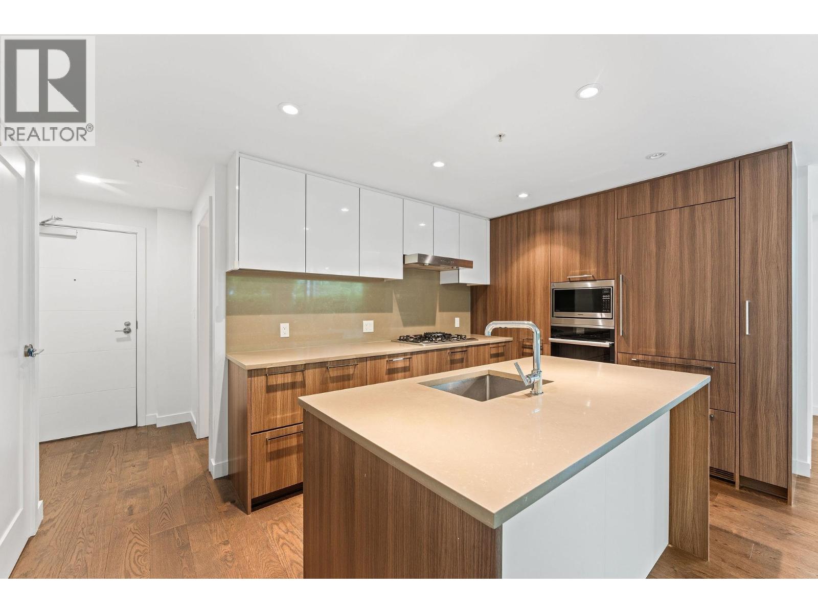507 8160 Mcmyn Way Property Photo 10