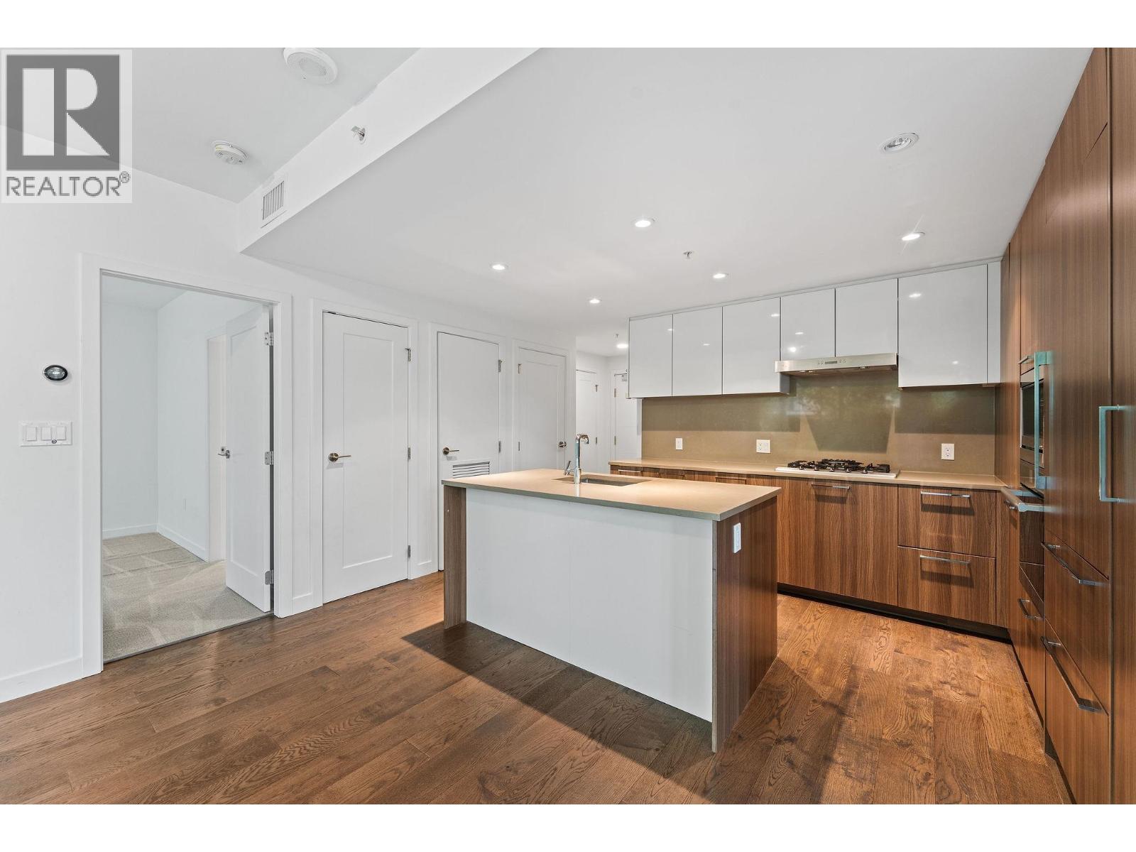 507 8160 Mcmyn Way Property Photo 12