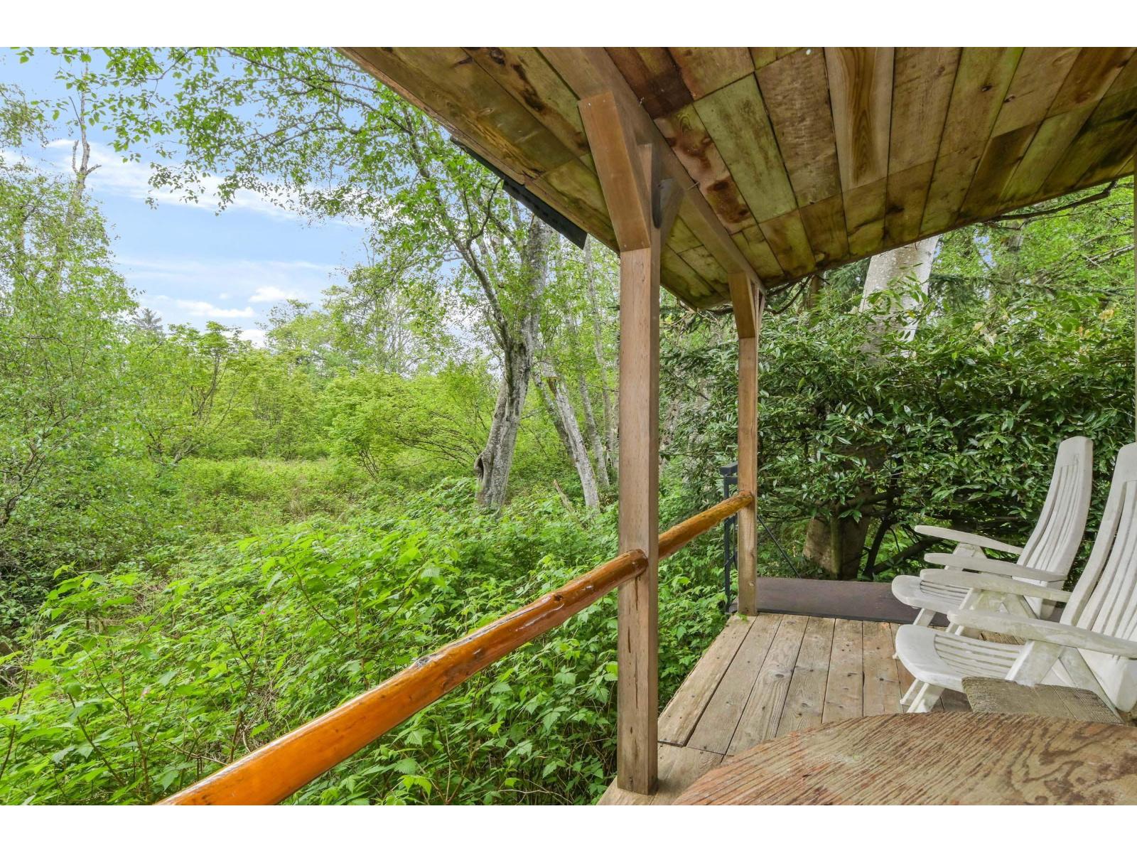7978 141a Street Property Photo 9