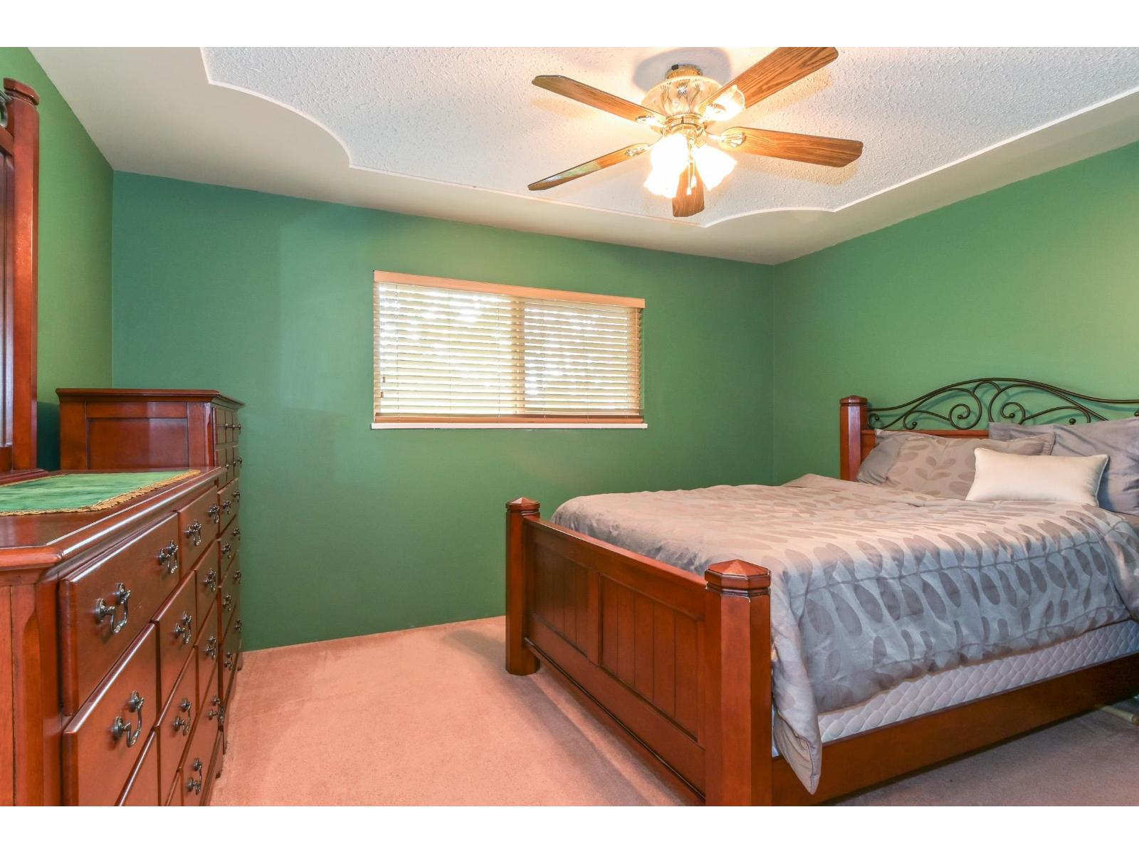 7978 141a Street Property Photo 26