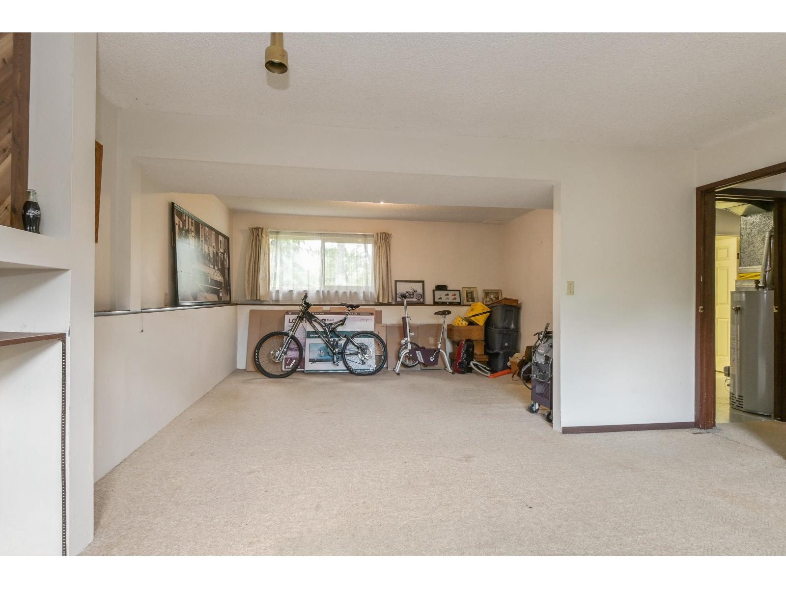 7978 141a Street Property Photo 30