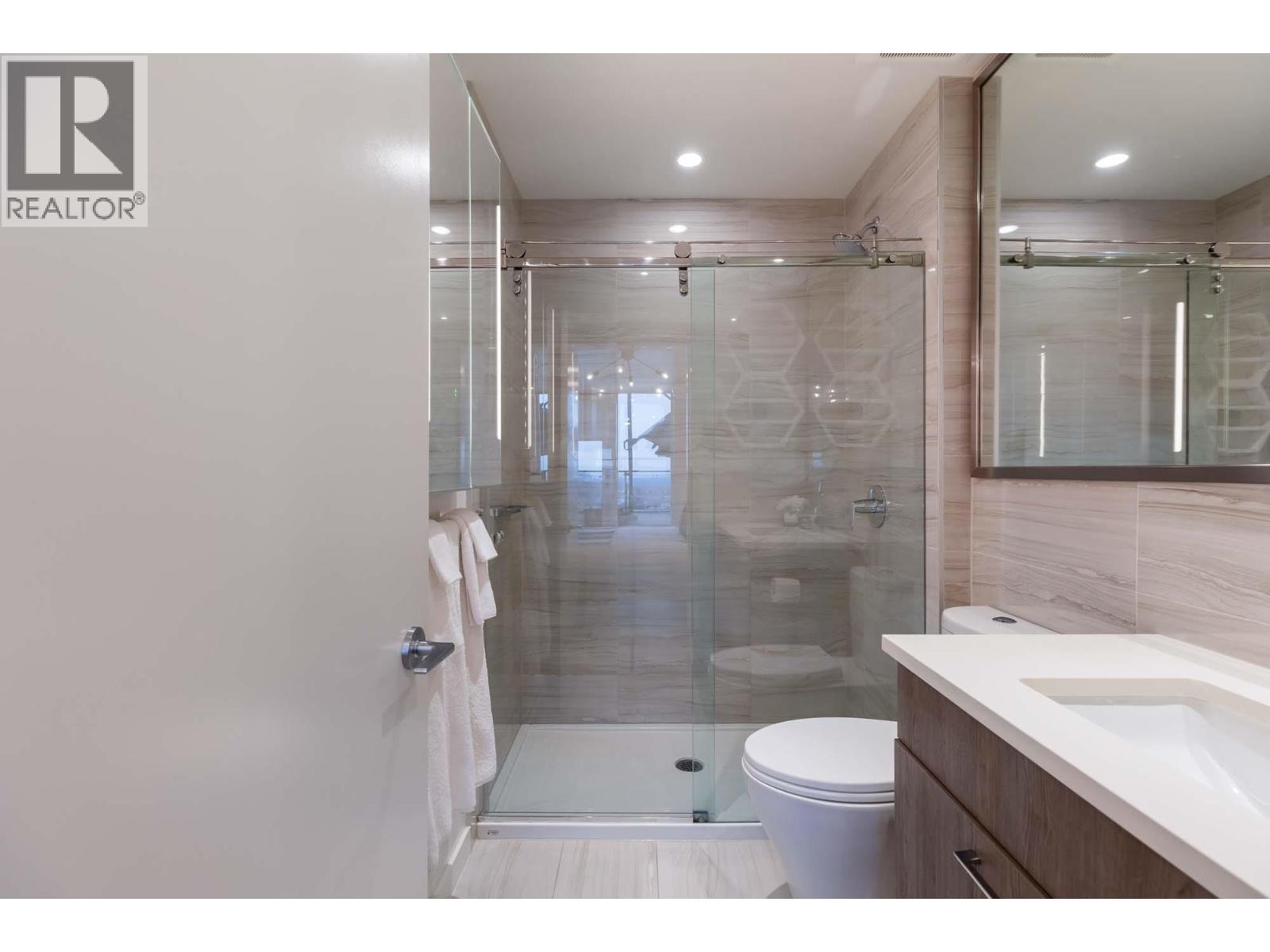 2202 691 North Road Property Photo 14