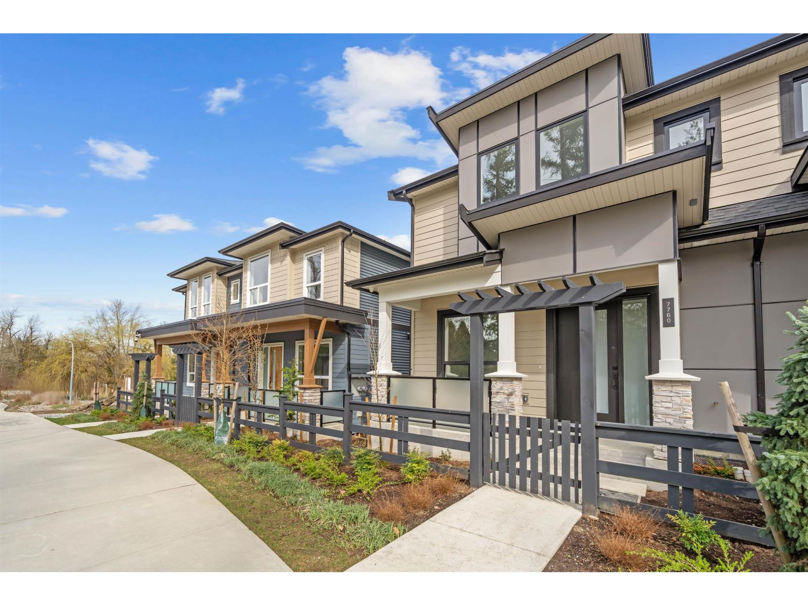 7738 196 Street Property Photo 1