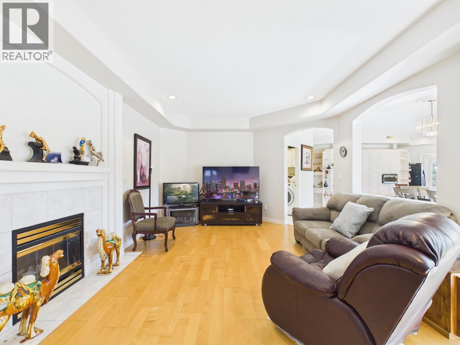 3022 Plateau Boulevard Property Photo 10