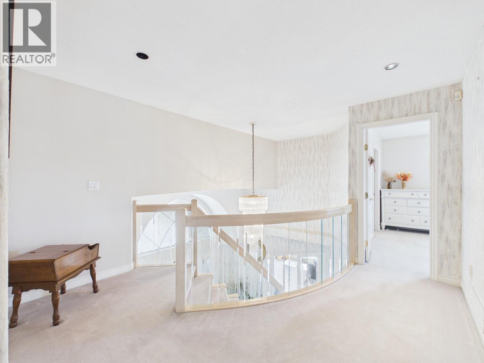3022 Plateau Boulevard Property Photo 16