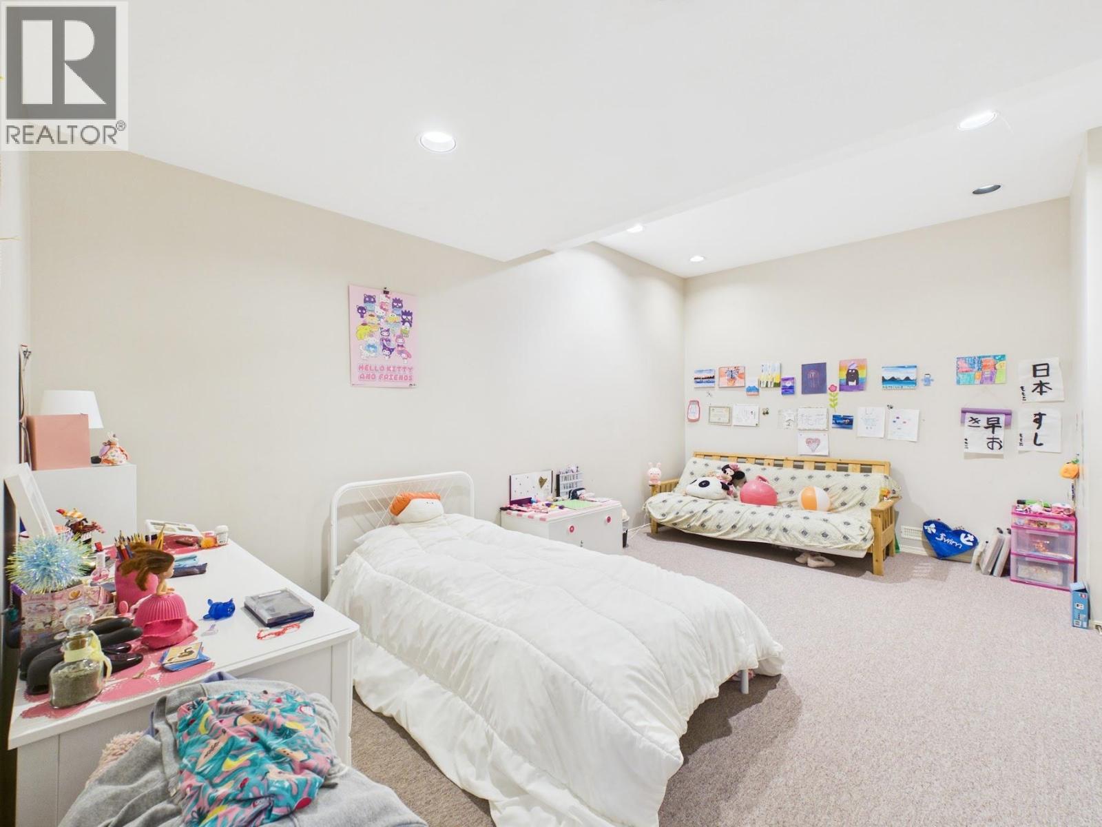 3022 Plateau Boulevard Property Photo 24