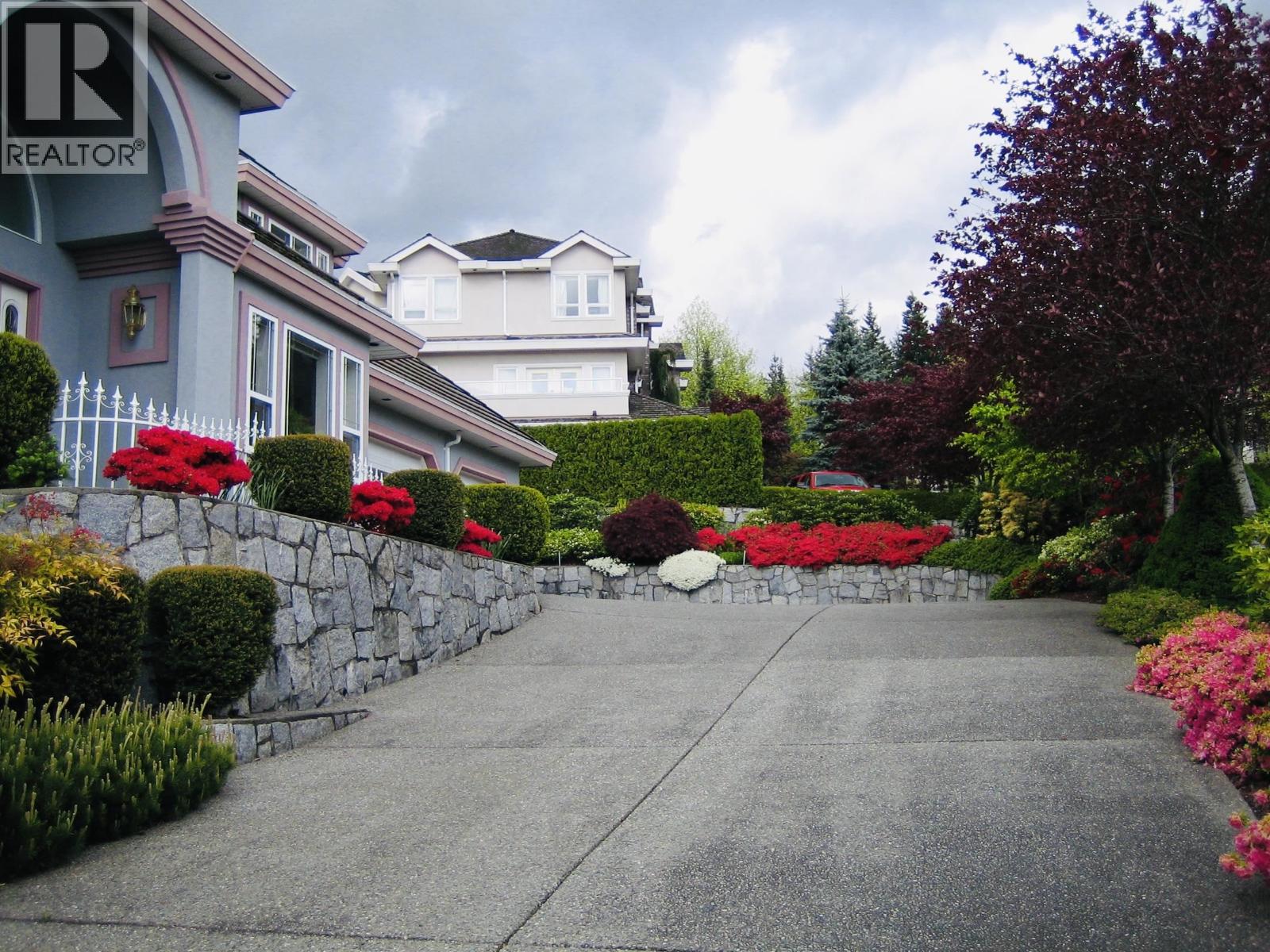 3022 Plateau Boulevard Property Photo 33