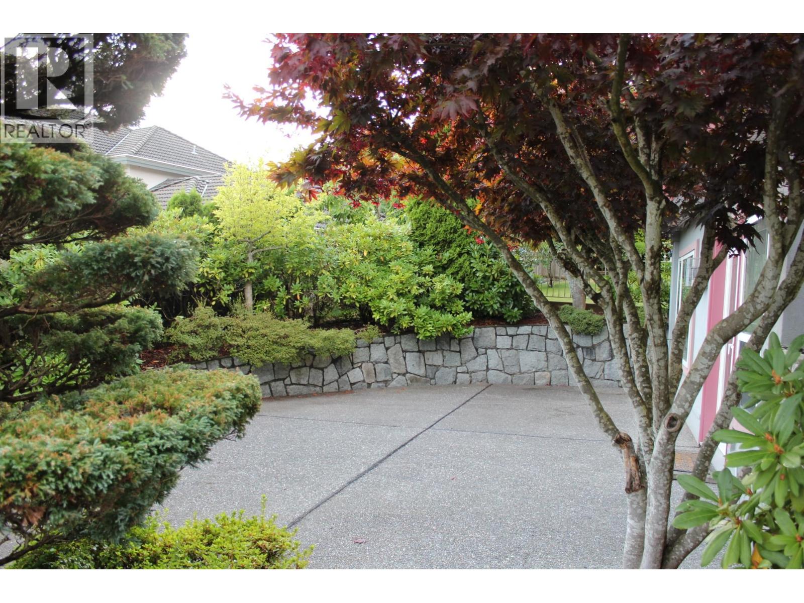 3022 Plateau Boulevard Property Photo 35