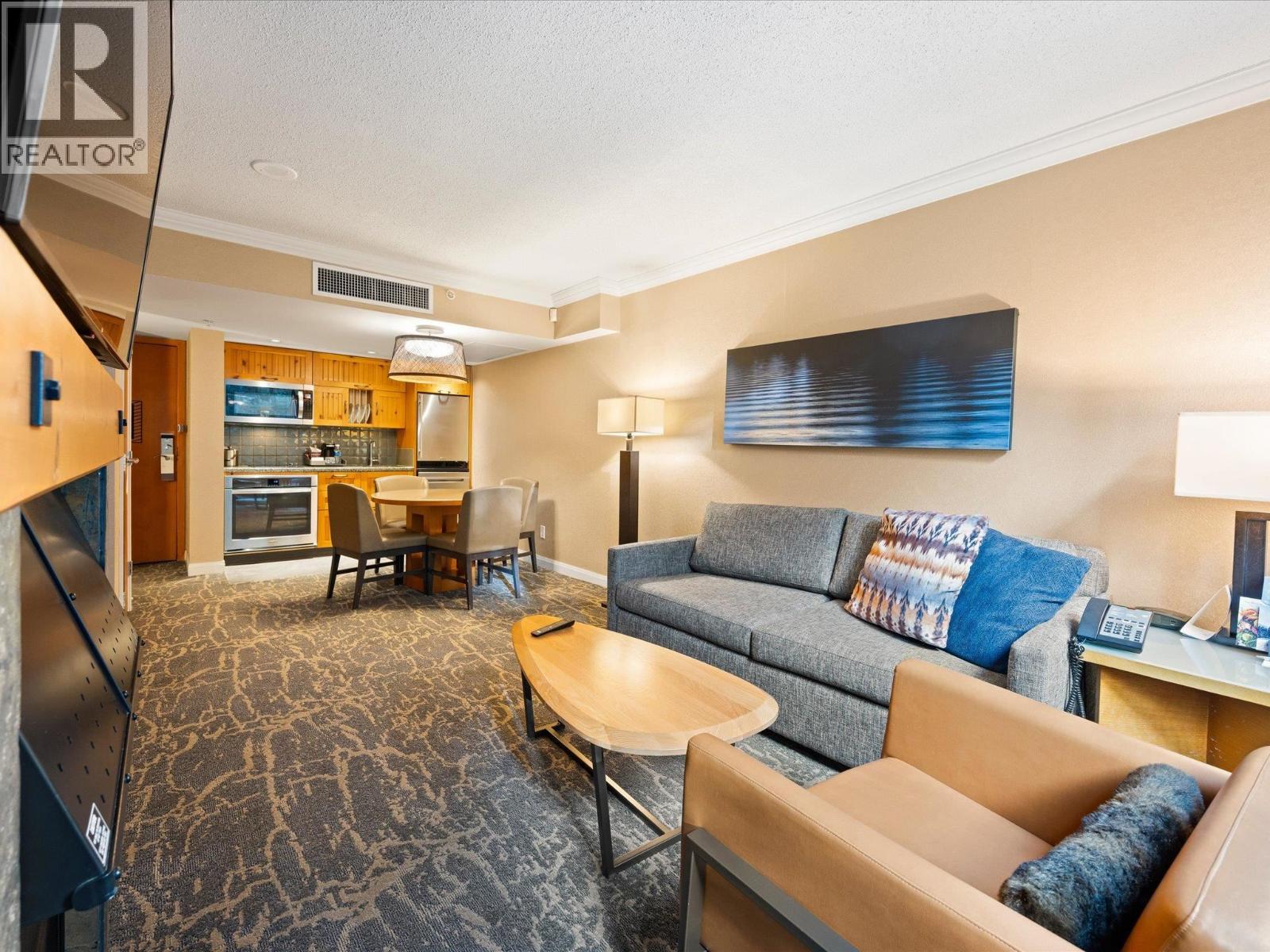 972 4090 Whistler Way Property Photo 4