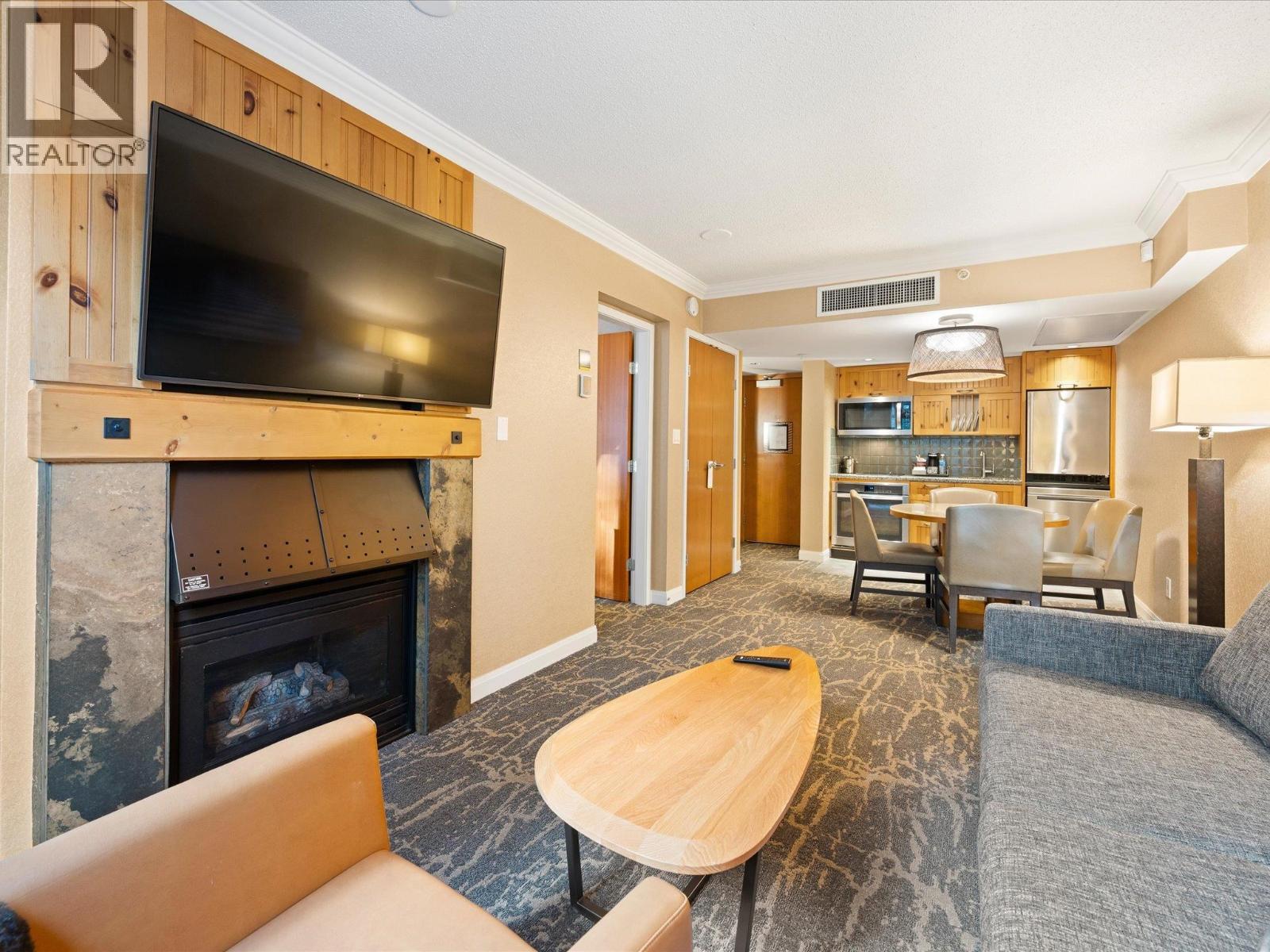 972 4090 Whistler Way Property Photo 5