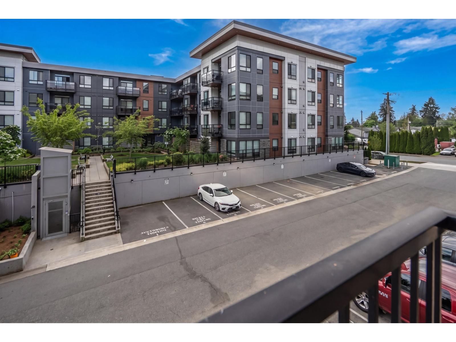213 5438 198 Street Property Photo 21