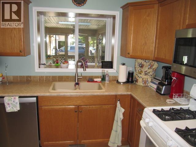 5031 Easzee Drive Property Photo 15