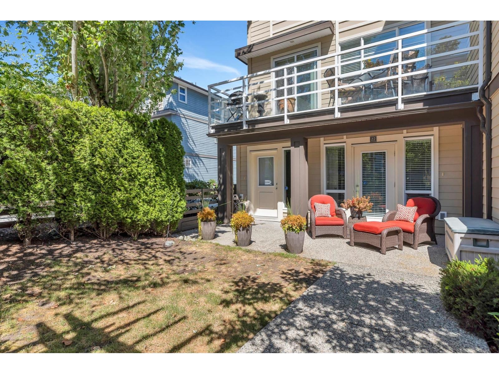 22 15405 31 Avenue Property Photo 6