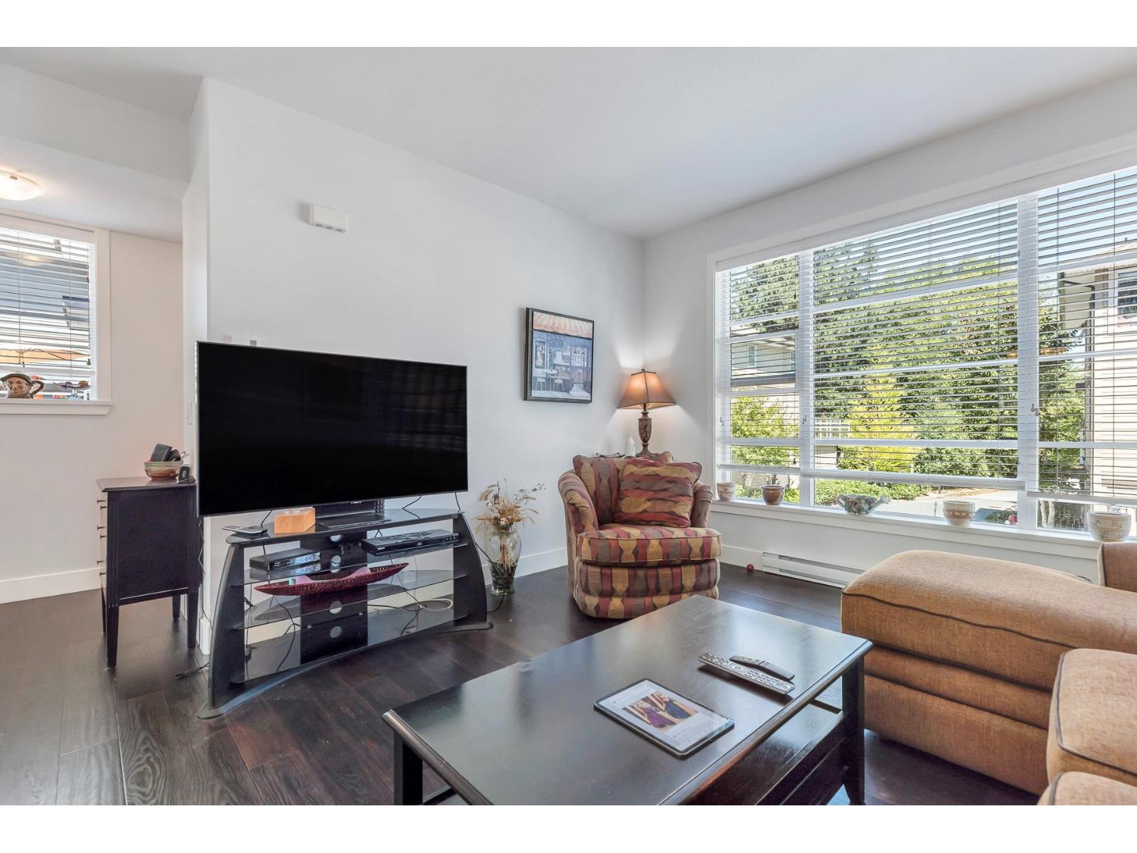 22 15405 31 Avenue Property Photo 10