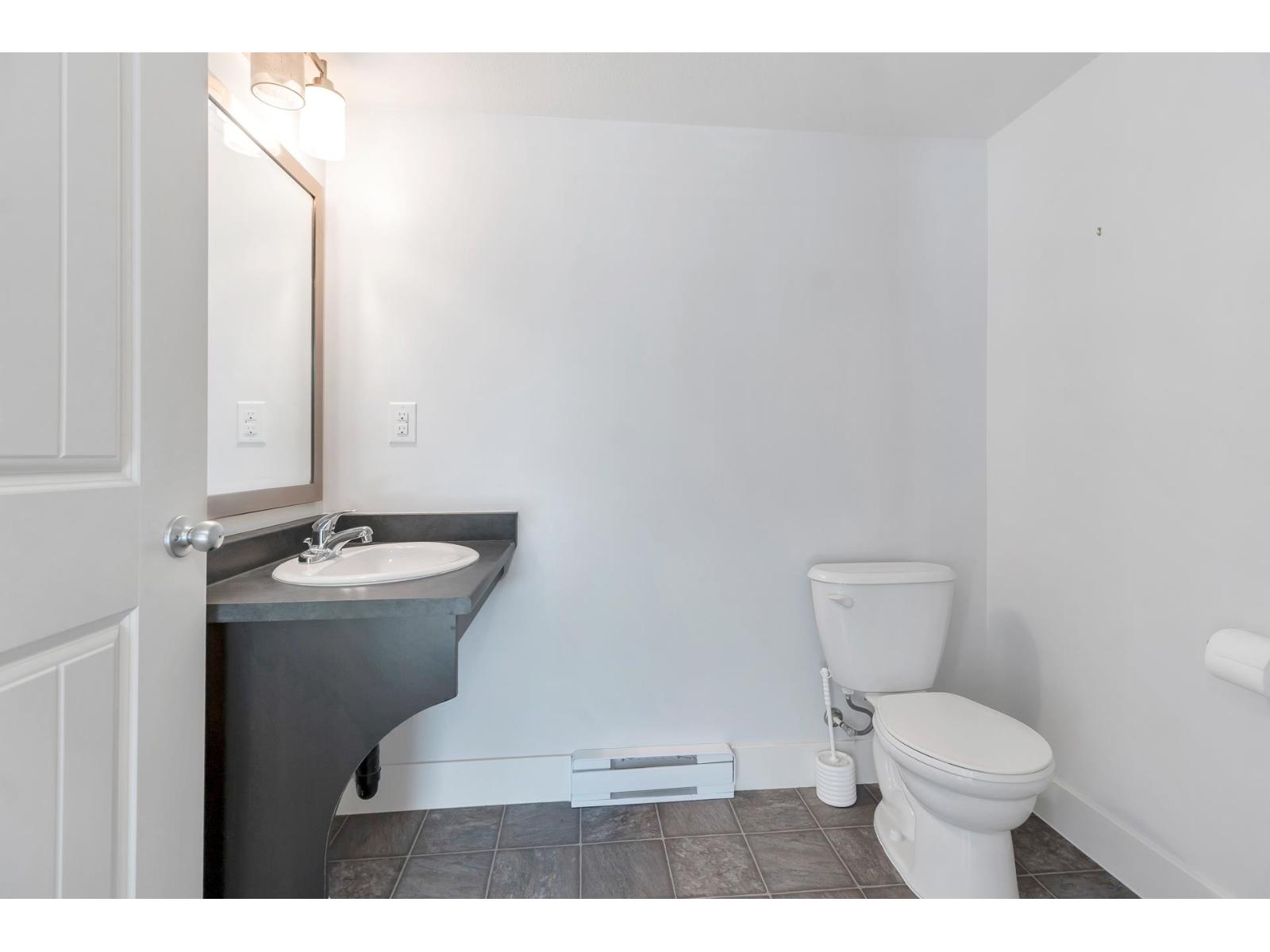 22 15405 31 Avenue Property Photo 33