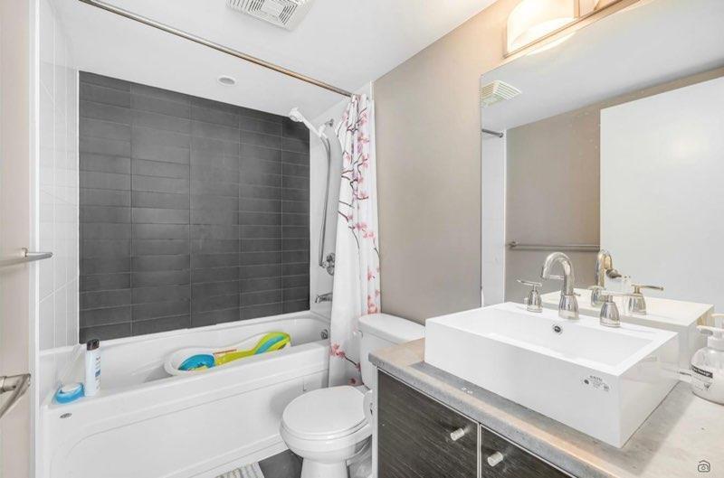 2904 13688 100 Avenue Property Photo 2