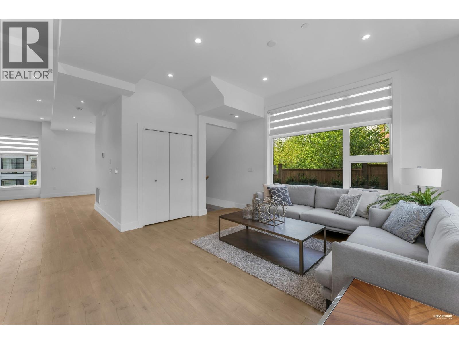 13642 232 Street Property Photo 7