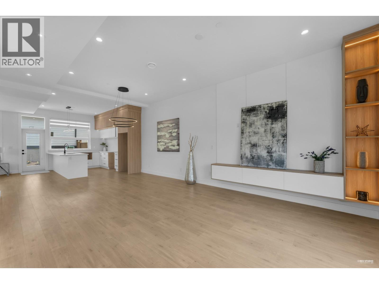 13642 232 Street Property Photo 8
