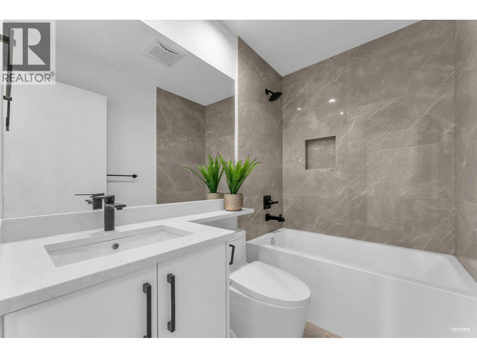 13642 232 Street Property Photo 19