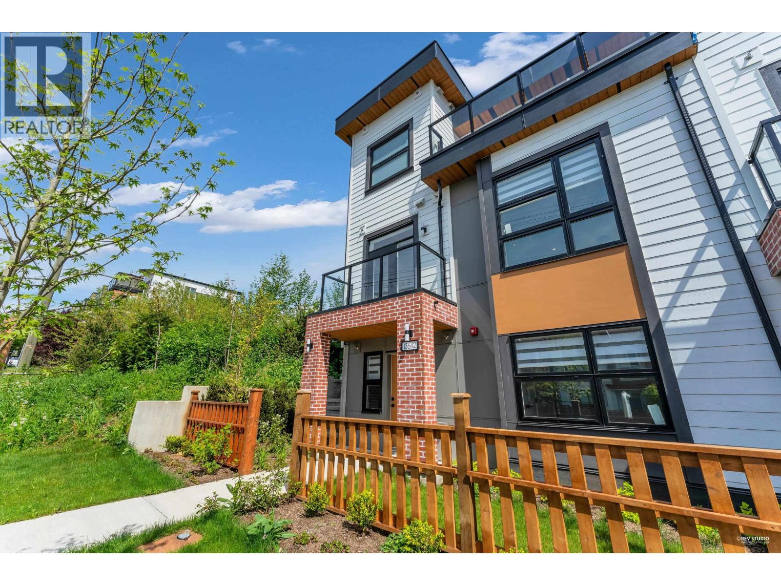 13642 232 Street Property Photo 32