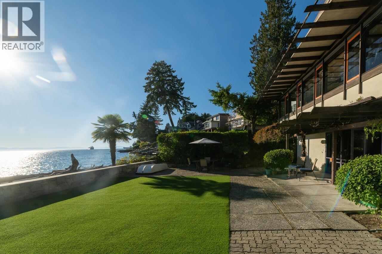 3248 Marine Drive Property Photo 1