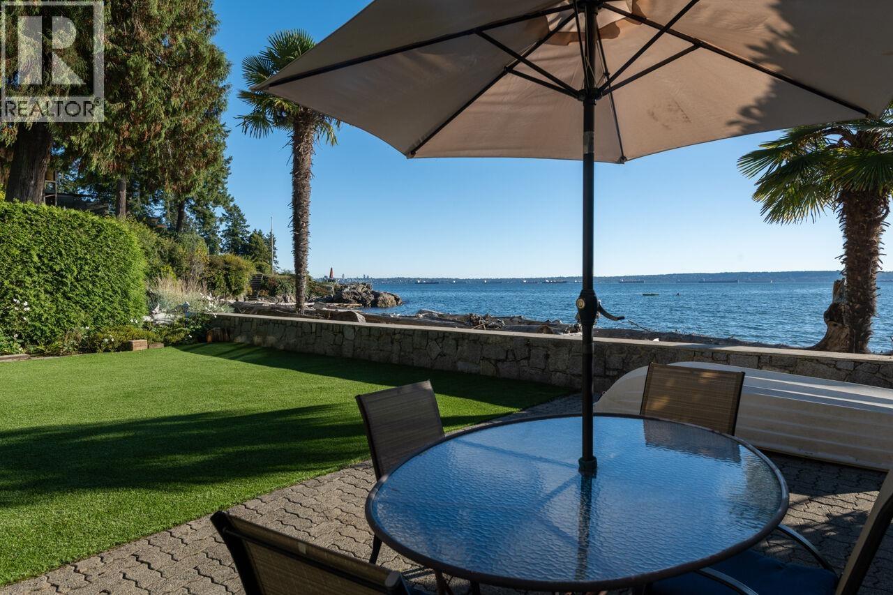 3248 Marine Drive Property Photo 3