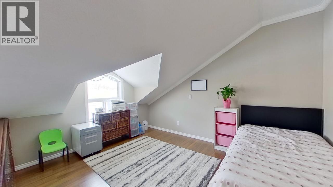 13828 256 Road Property Photo 17