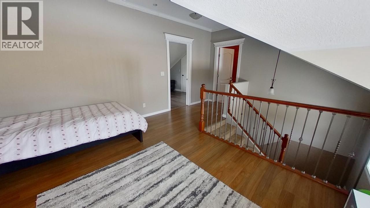 13828 256 Road Property Photo 18