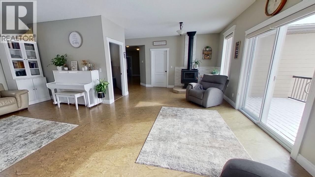 13828 256 Road Property Photo 25