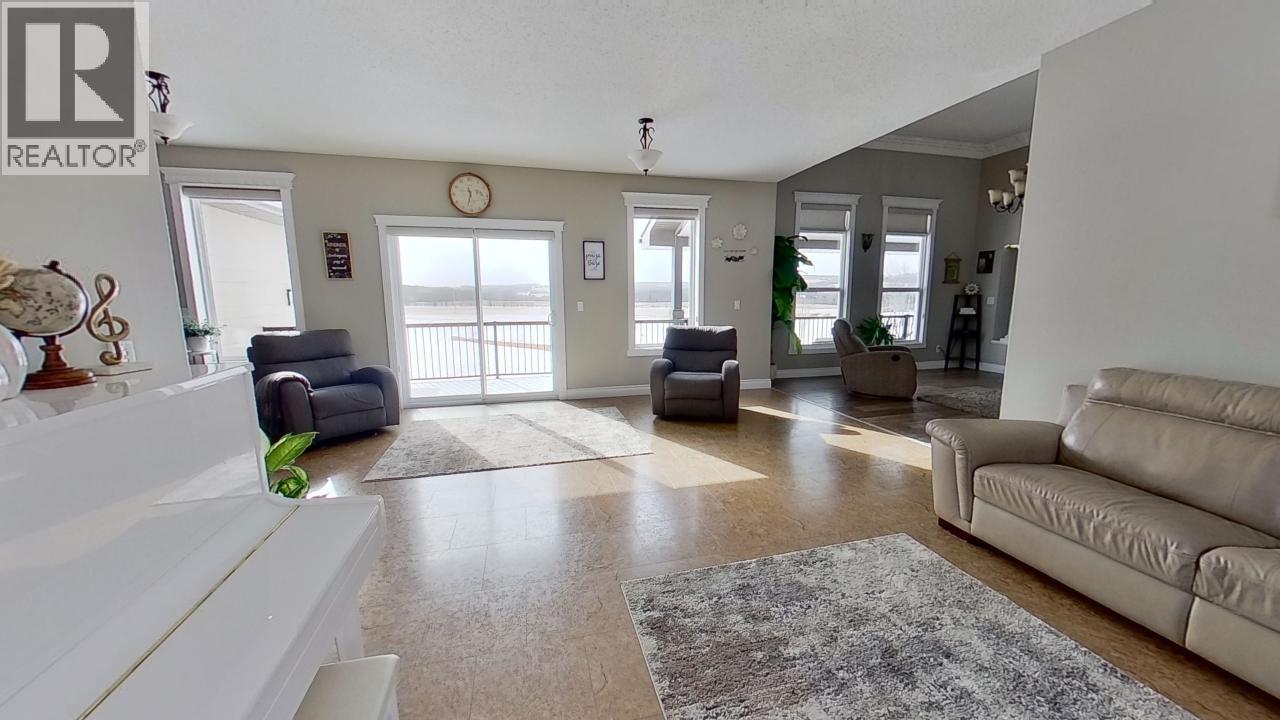 13828 256 Road Property Photo 27