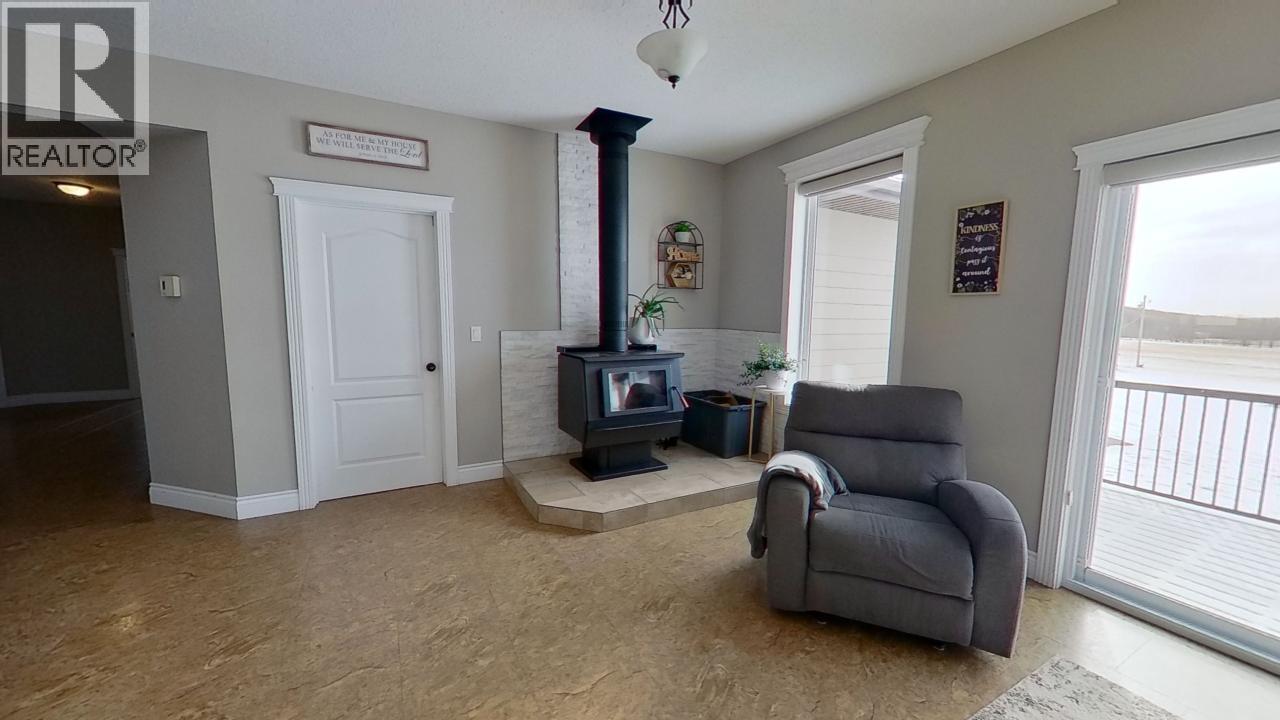 13828 256 Road Property Photo 28