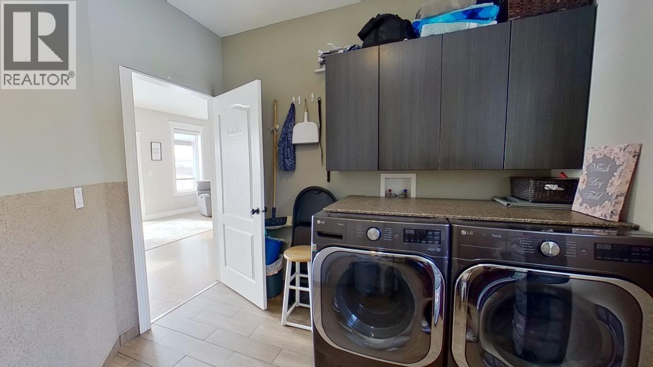 13828 256 Road Property Photo 29