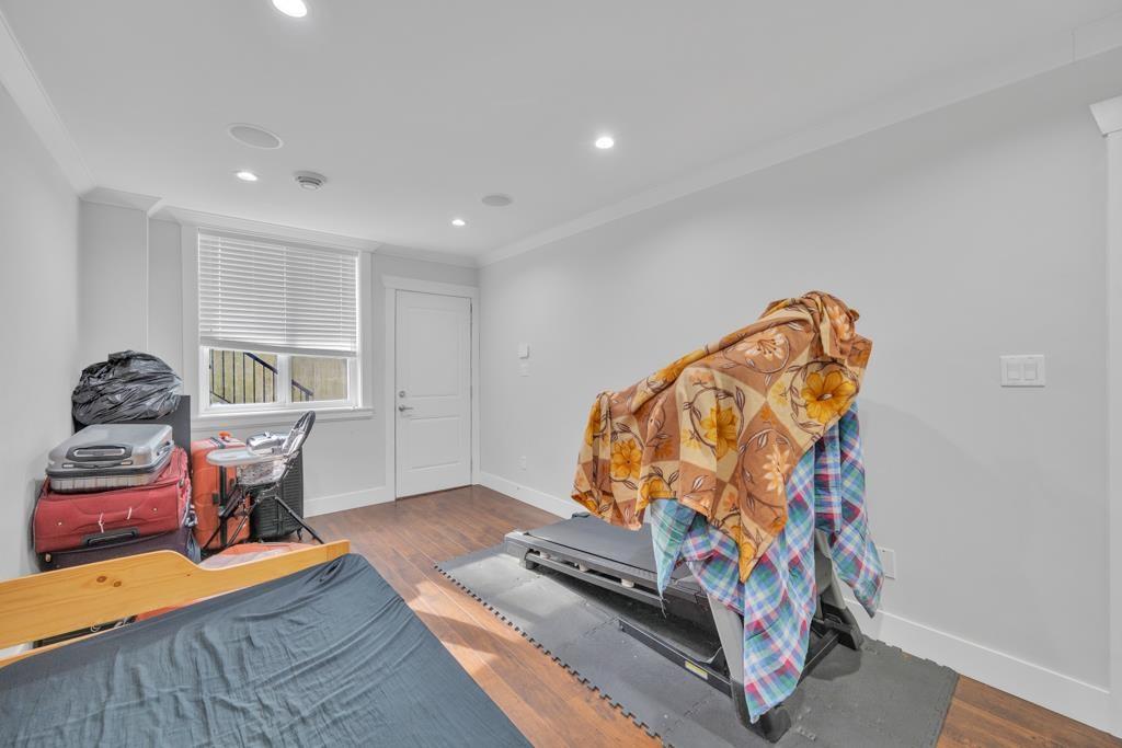 2617 Railcar Crescent Property Photo 26