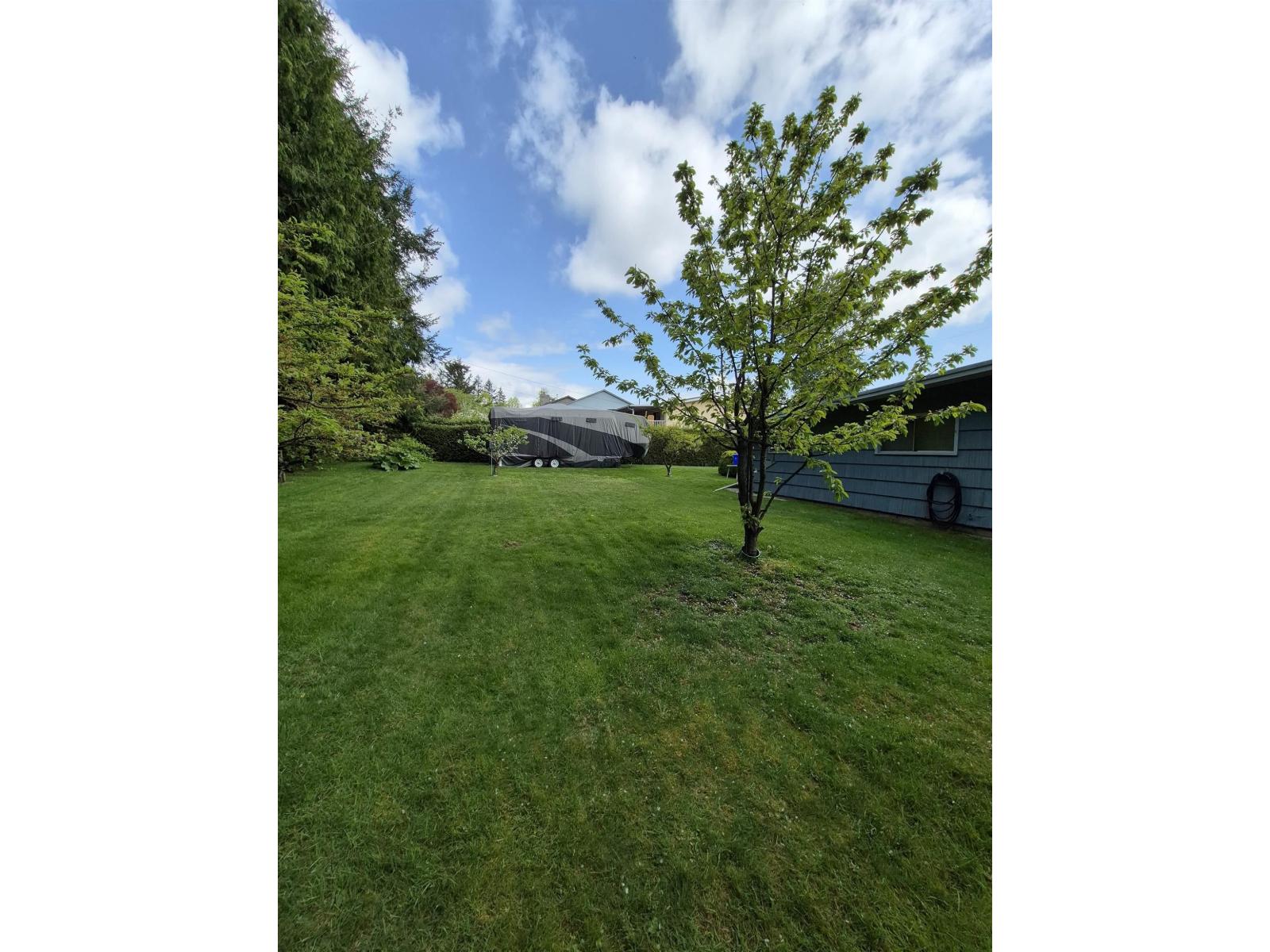 10587 138a Street Property Photo 3