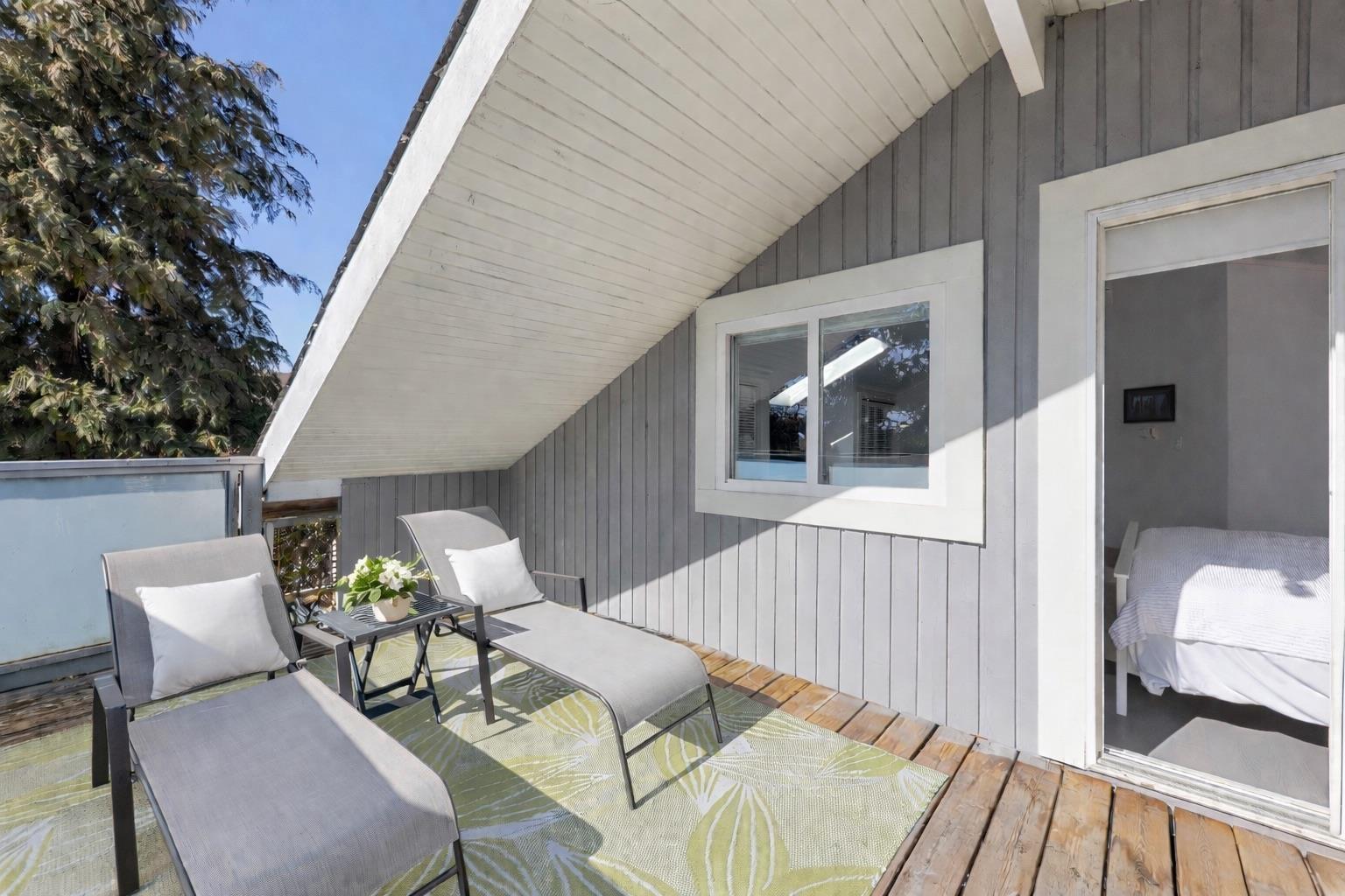 12272 Agar Street Property Photo 10