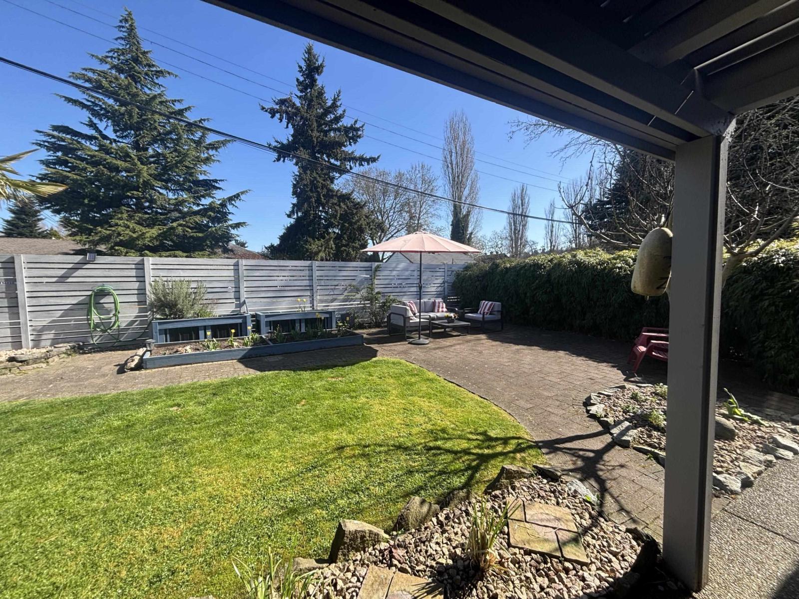 12272 Agar Street Property Photo 35