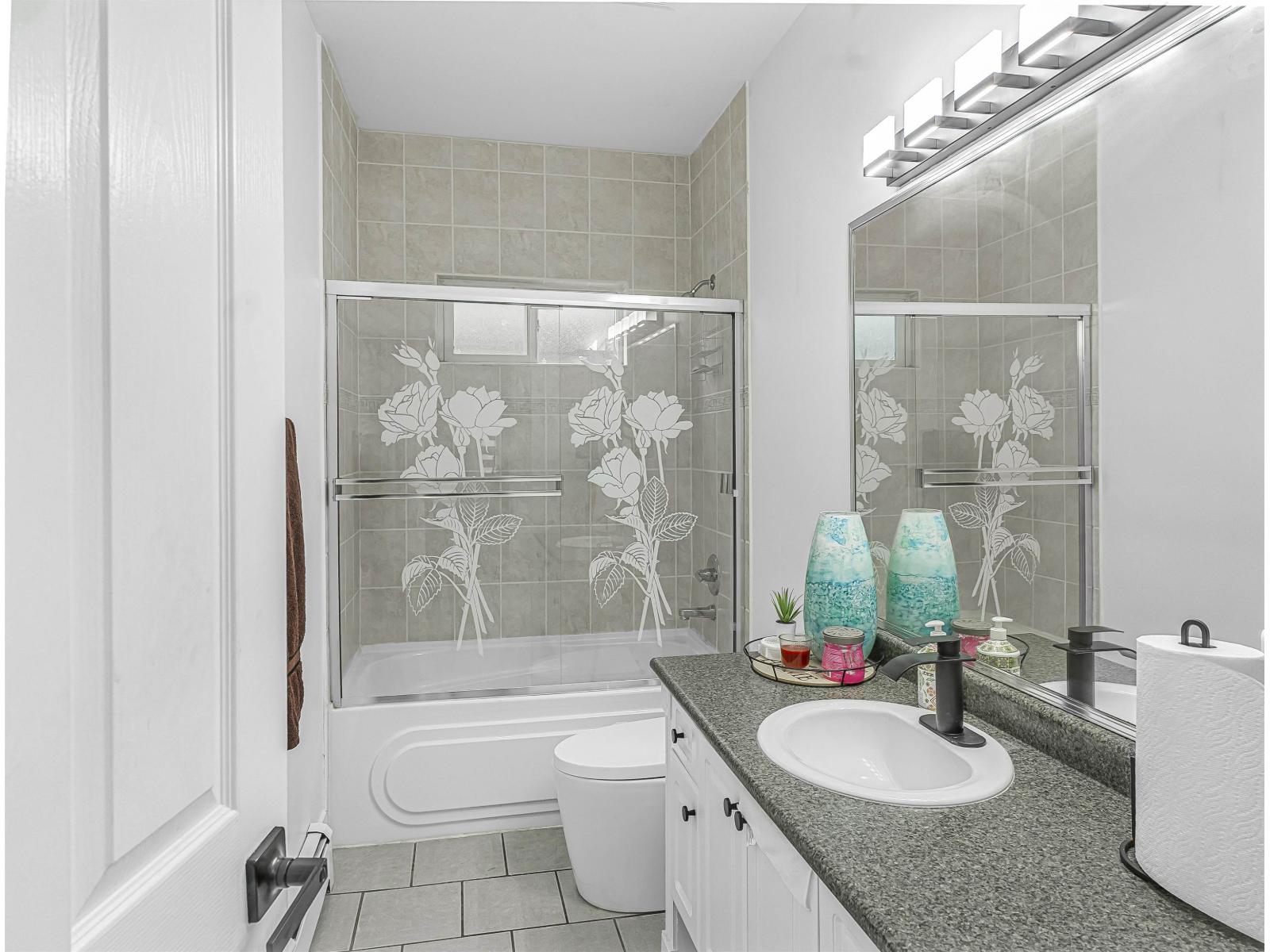 14867 67a Avenue Property Photo 10