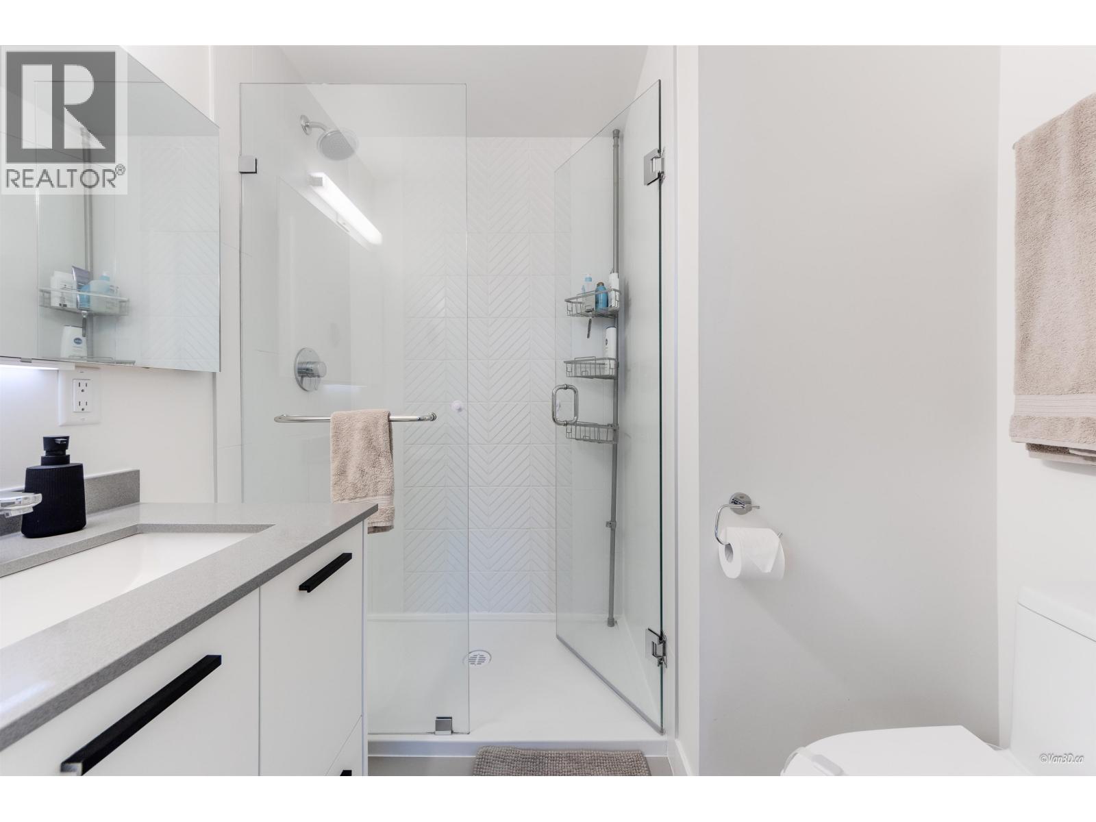 602 38013 Third Avenue Property Photo 18