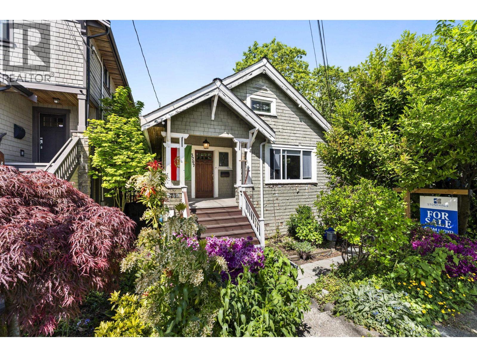 3707 Inverness Street Property Photo 1