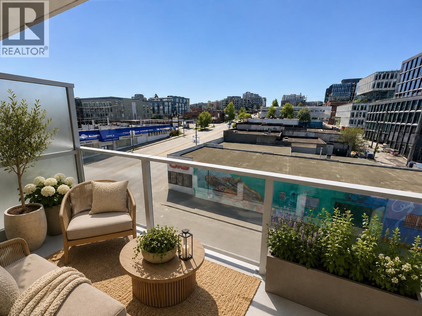 620 180 E 2nd Avenue Property Photo 10