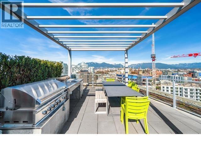 620 180 E 2nd Avenue Property Photo 17