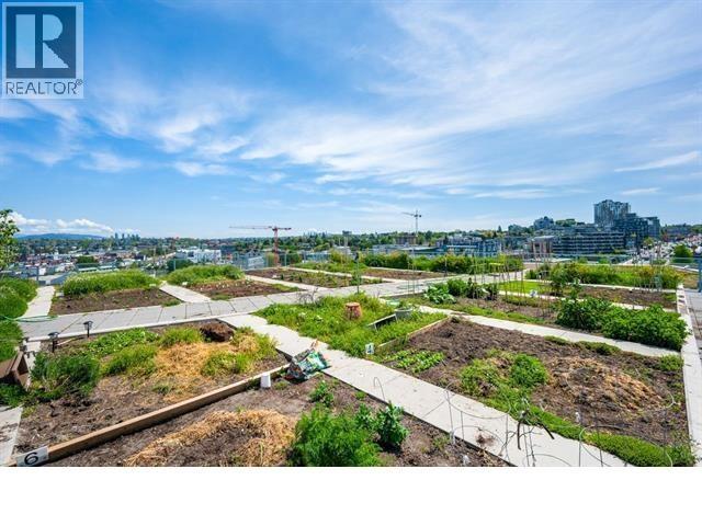 620 180 E 2nd Avenue Property Photo 20