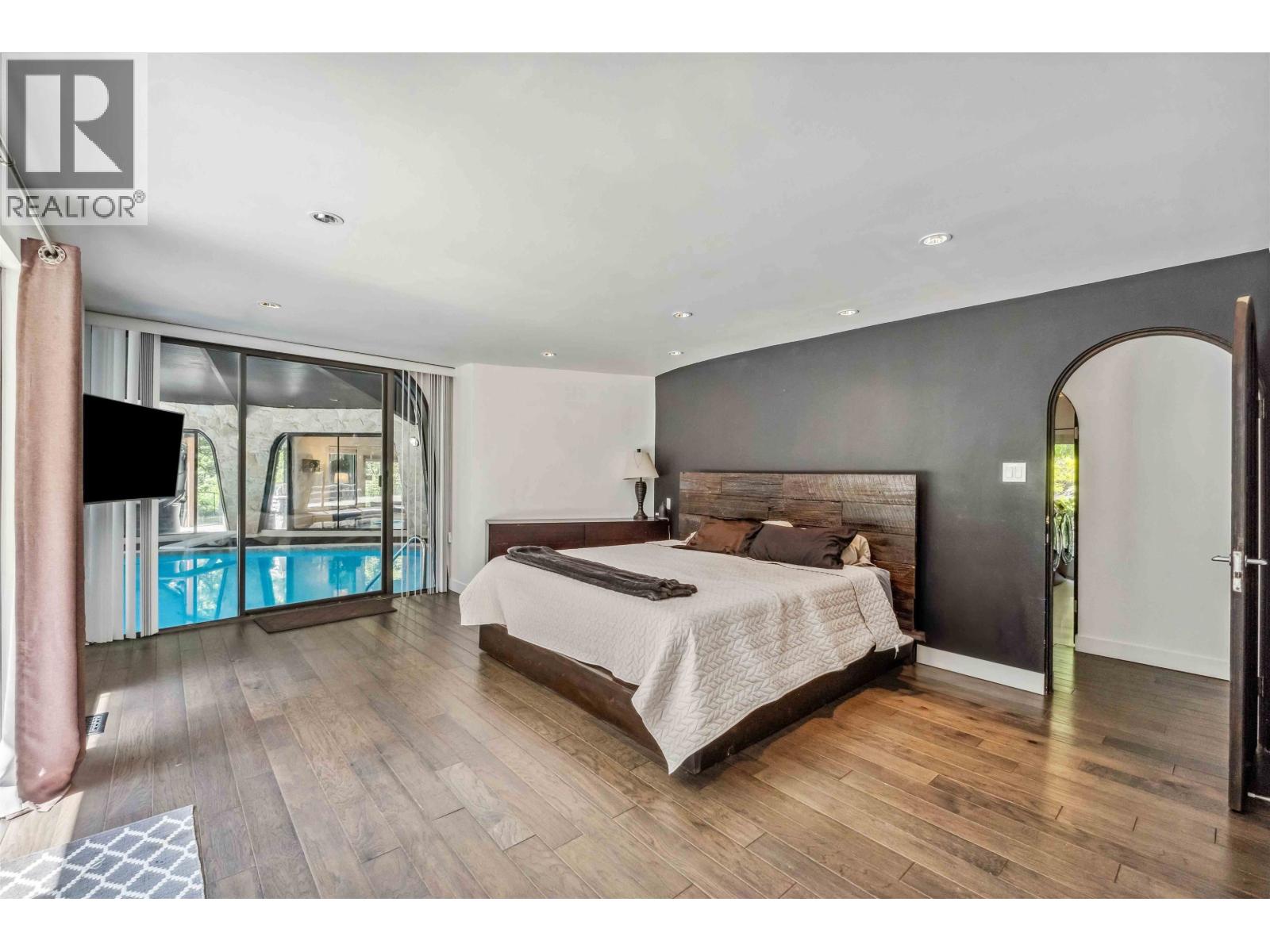 1 23100 129 Avenue Property Photo 13