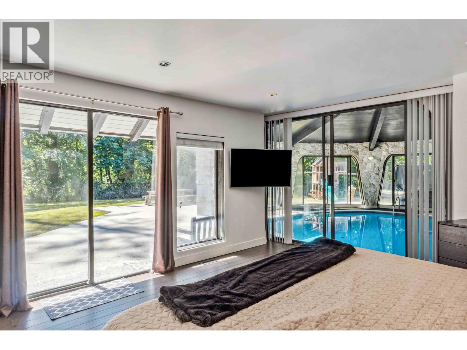 1 23100 129 Avenue Property Photo 14