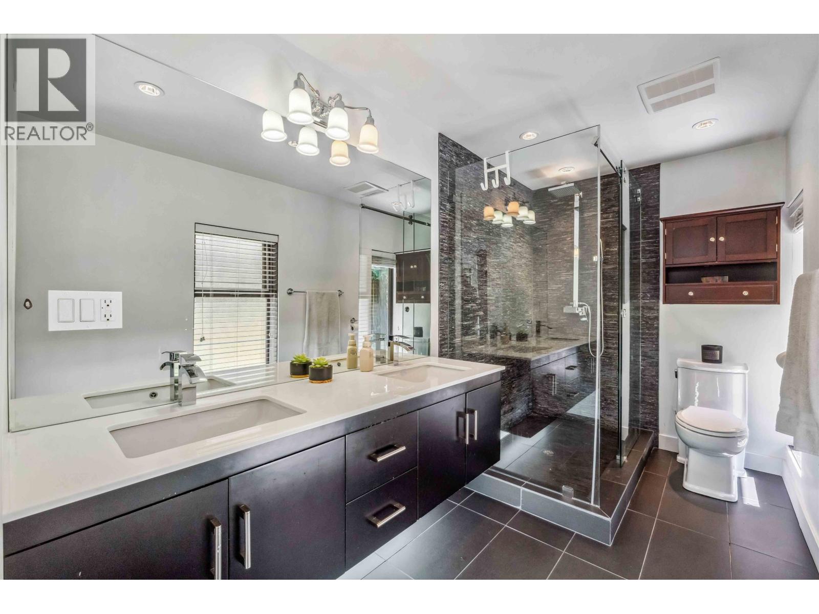 1 23100 129 Avenue Property Photo 15