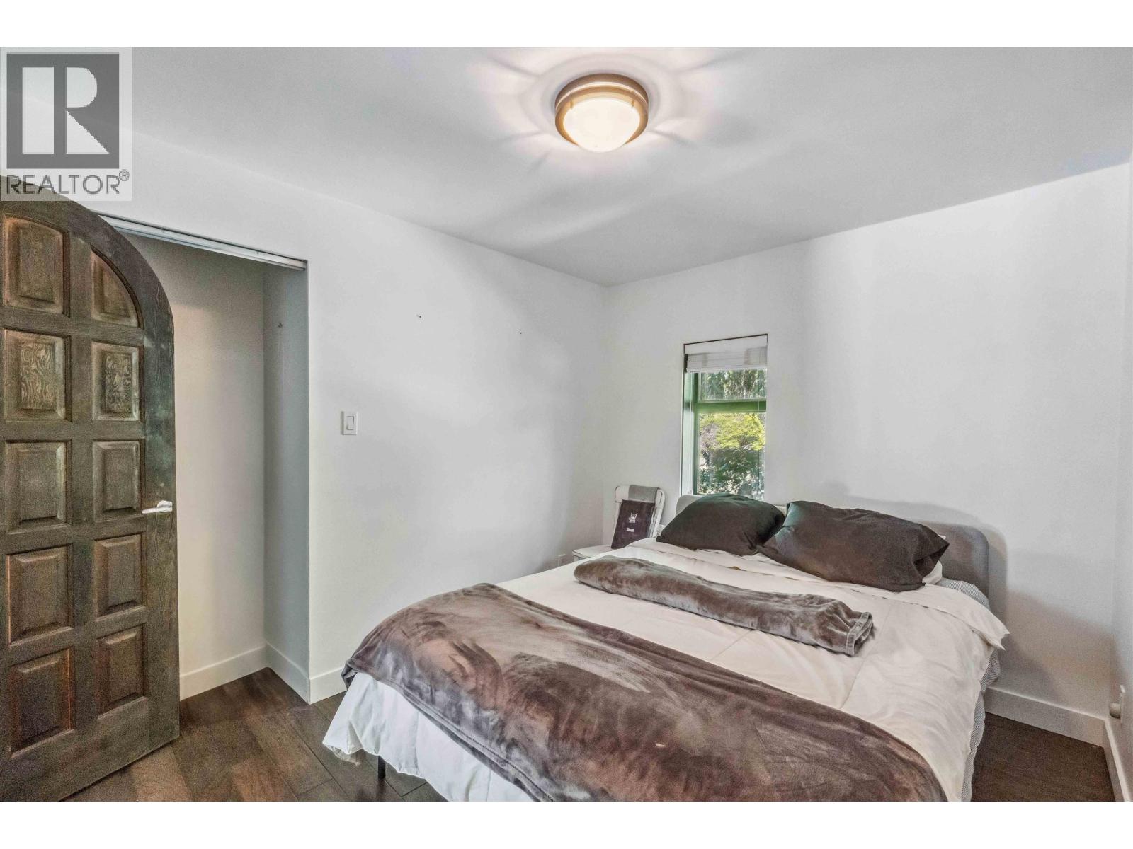 1 23100 129 Avenue Property Photo 17
