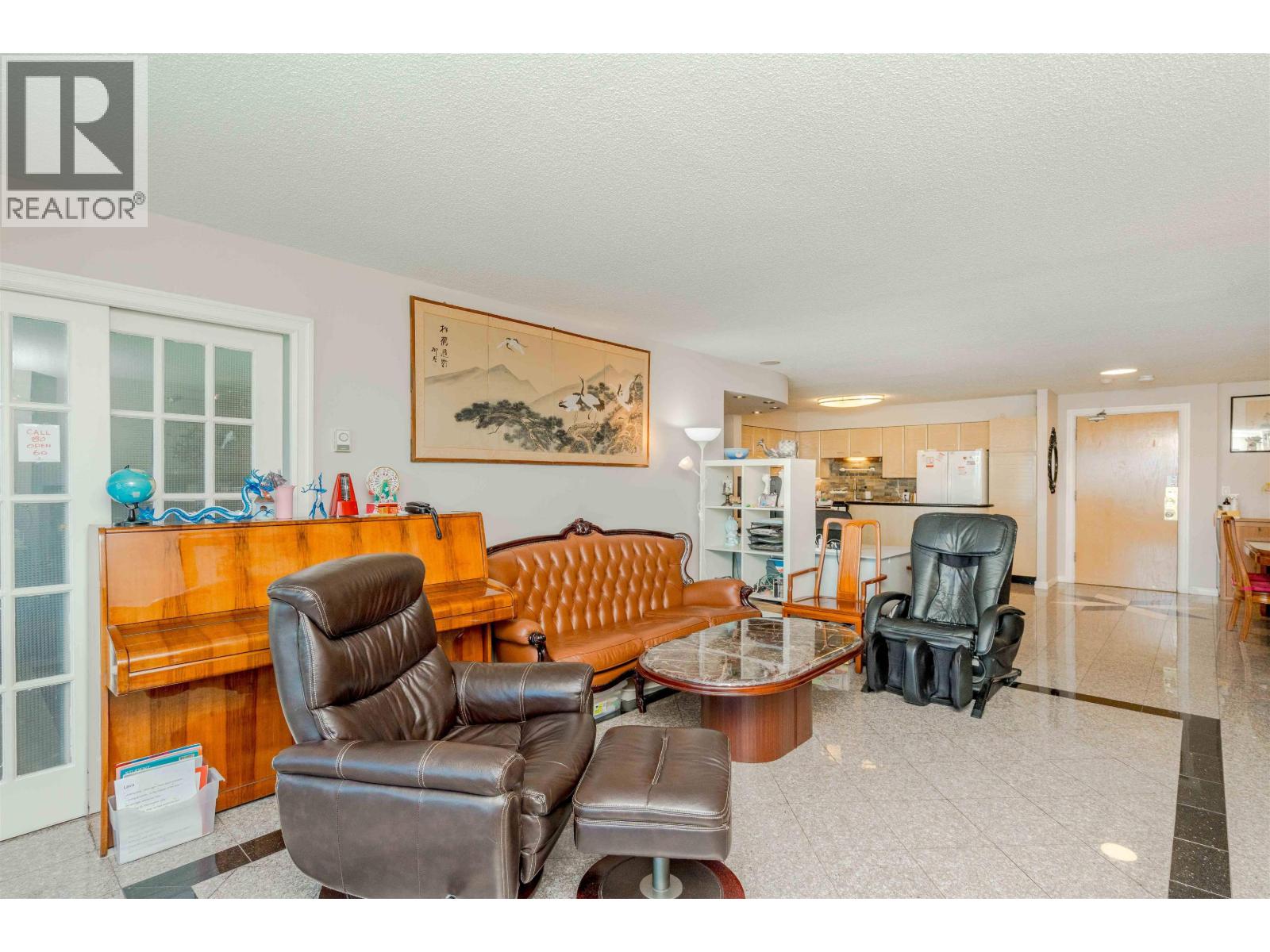 1505 8831 Lansdowne Road Property Photo 15