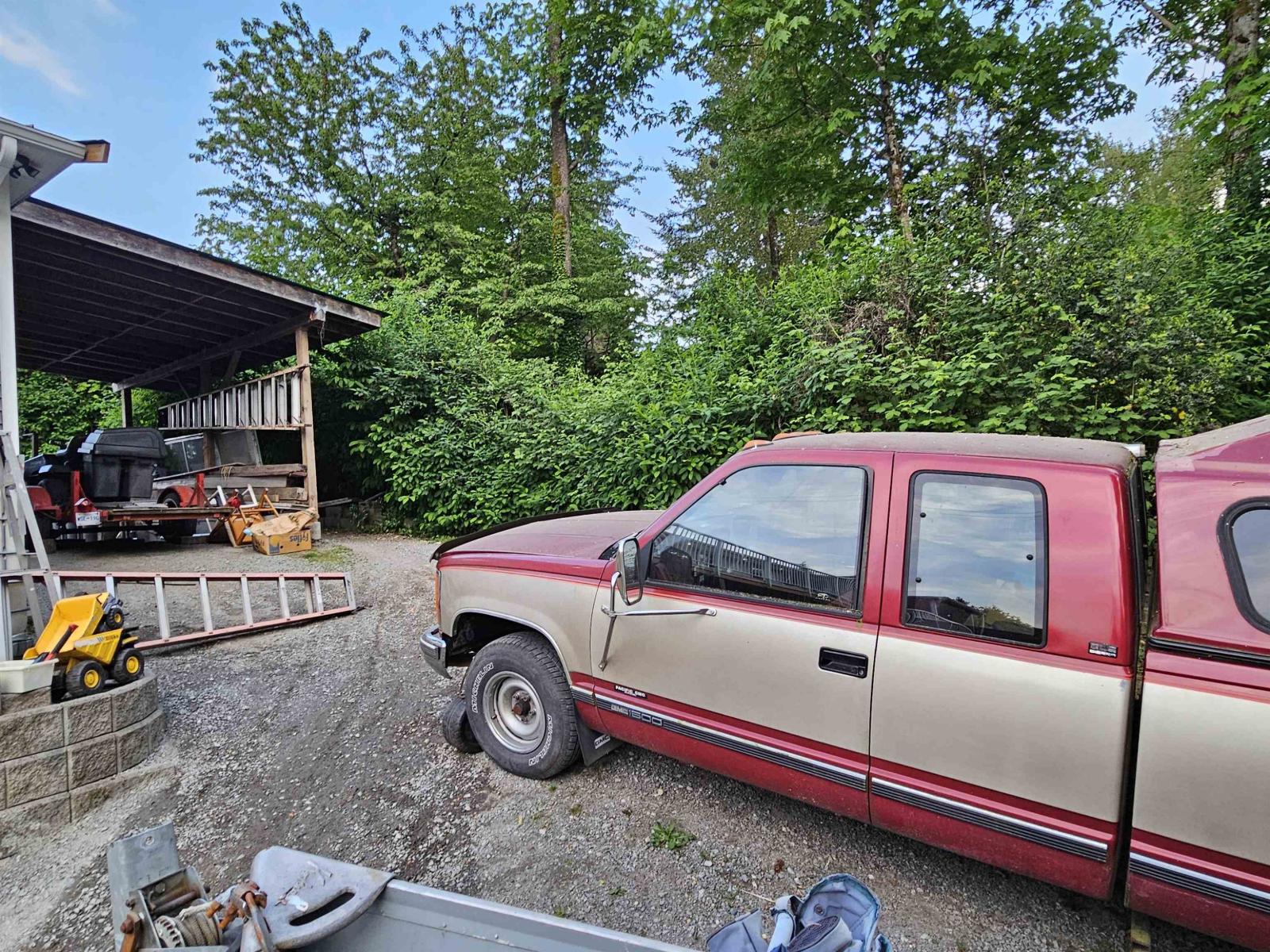 10223 124 Street Property Photo 5