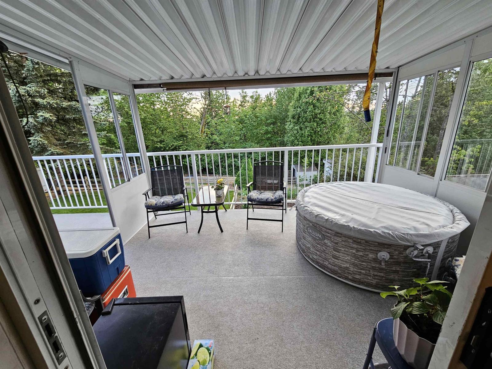 10223 124 Street Property Photo 23