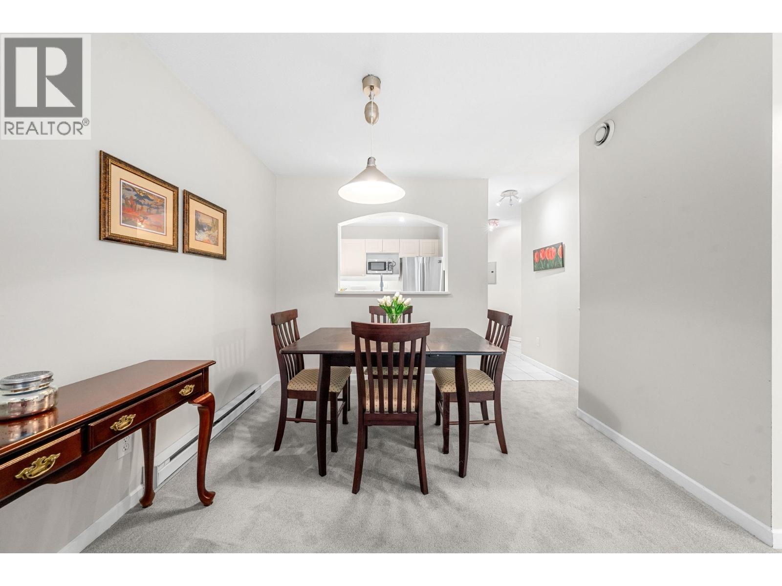 409 3738 Norfolk Street Property Photo 22